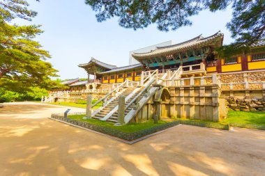 Gyeongju Bulguksa Tapınağı merdiven köprüler