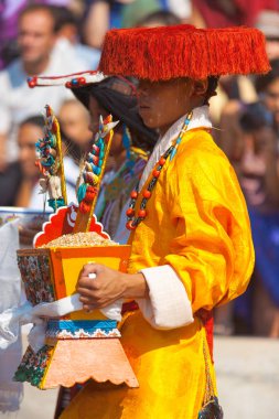 Tibet erkek giyim