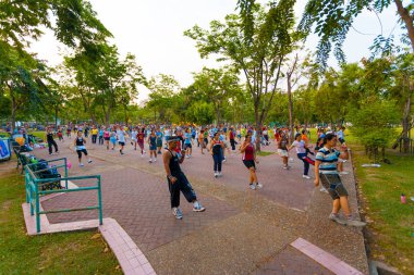 Lumpini Park grup aerobik egzersiz Bangkok