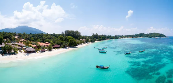 Luftaufnahme über Wasser ko lipe beach thailand — Stockfoto