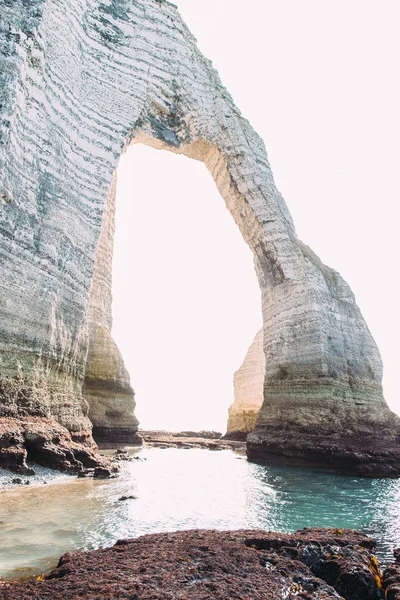 Přírodní útesy Etretat. — Stock fotografie