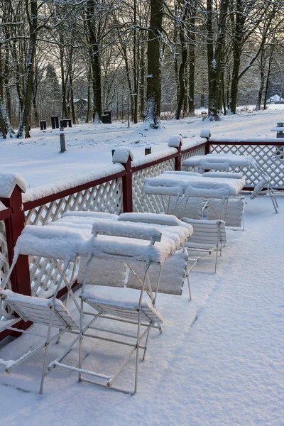 Cafe Table in the Snow — Stock Photo, Image