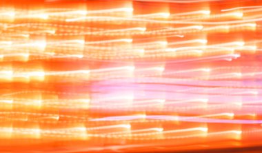 Soyut arkaplanda renkli ışık çizgisi eğriliği                              