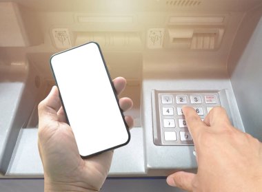 THORACOLUMBAR SPINE MRI: IMPRESSION: T11 ve L2 seviyelerinde orta dereceli patolojik sıkıştırma T1, T10 ile T12, L2, L3 ve L5 seviyelerinde birden fazla kemik lezyonlarının artırılması göz önünde bulundurulmalıdır. .