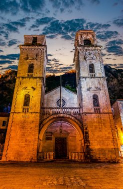 Aziz Tryphon Kilisesi Gün doğumunda