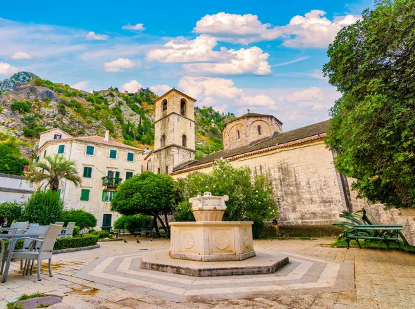 Igreja de Santa Maria Colegiada — Fotografia de Stock