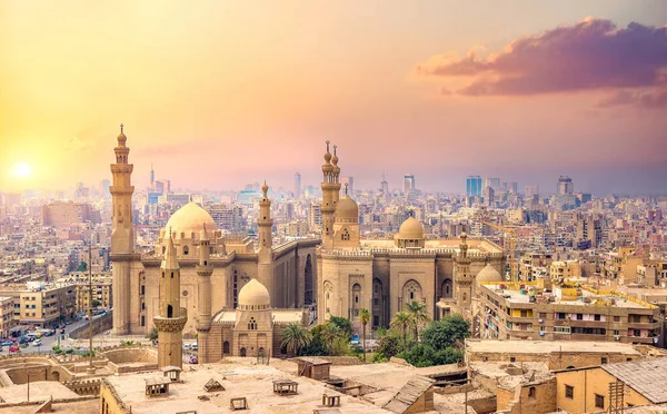 Atardecer Sobre Cairo Mezquita Del Sultán Hassan Egipto — Foto de Stock