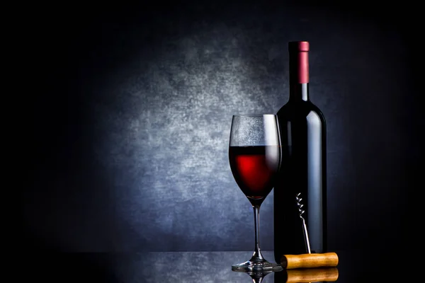 Kırmızı şarap kompozisyonu — Stok fotoğraf
