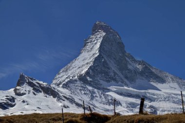 Matterhorn Zirvesi bir çit ile