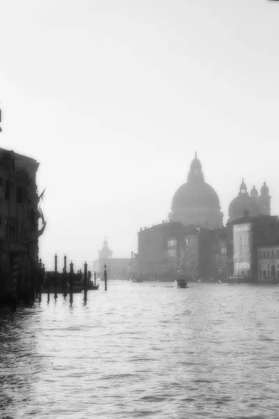 Будинки Венеції Вздовж Гранд Канал Вранці Туман — стокове фото