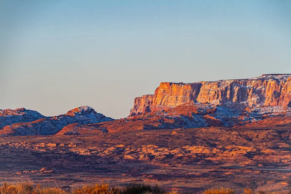 Arizona Page Dışındaki Vermilion Cliffs Ulusal Anıtı Nın Tepelerine Vuran — Stok fotoğraf