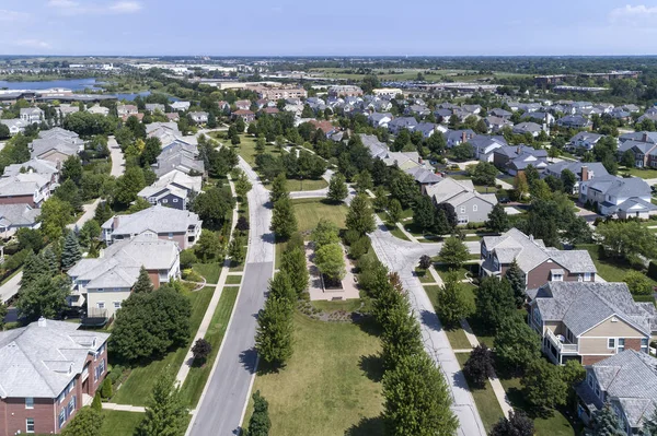 Neighborhood Aerial View With Parkway — Stock Photo, Image