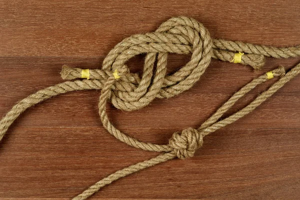 Guia para tricotar o nó do contador oito . — Fotografia de Stock