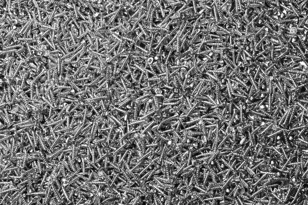 Küçük vidaları dağınık 