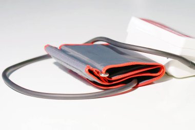 Kan basıncı ölçüm cihazı