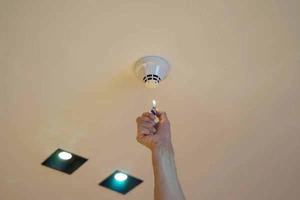 Smoke detector of fire alarm — Stock Photo, Image