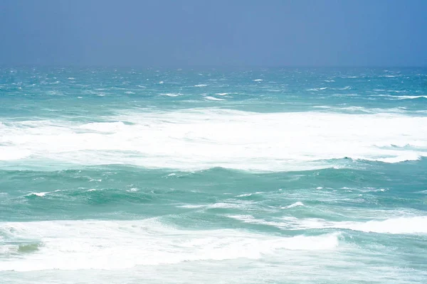 Sea pier large waves — Stock Photo, Image