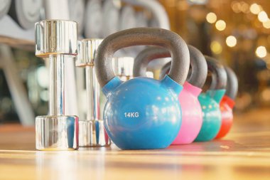 Spor salonunda renkli Ireland