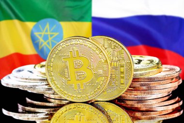 Etiyopya ve Rusya bayrak arkaplanındaki Bitcoinler