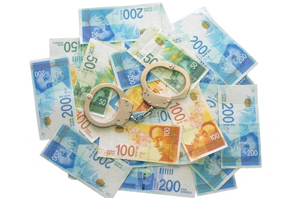 Billetes israelíes aislados sobre un fondo blanco . — Foto de Stock