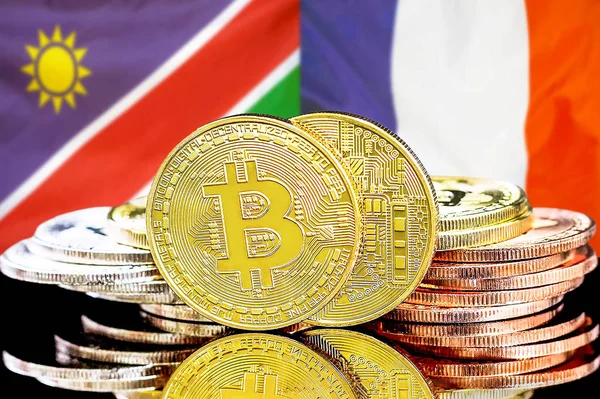 Namibya ve Fransa bayraklarında Bitcoins.