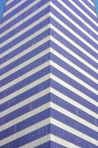 Abstracte Architectuur Glazen Blauwe Vierkante Ramen Van Gevel Moderne Stad — Stockfoto