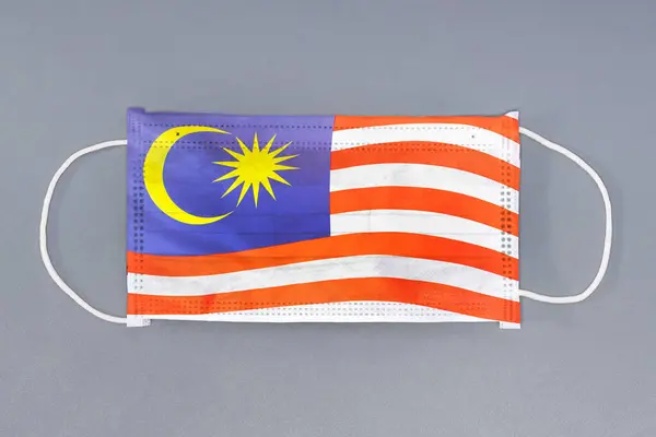 Isolated Medical Mask Flag Malaysia Gray Background Closeup Protective Masks — Stock Photo, Image