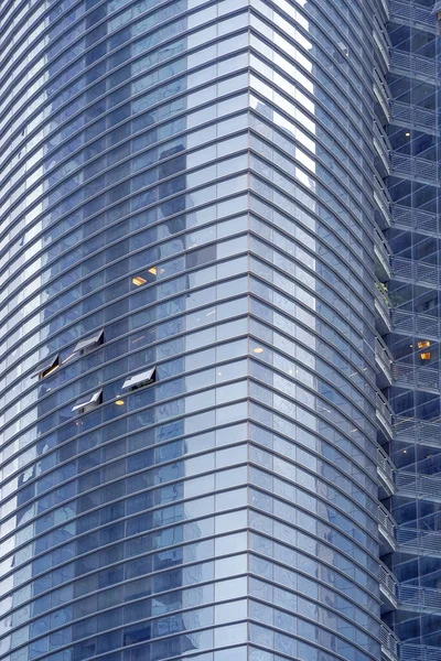 Vidrio Azul Cuadrado Ventanas Fachada Rascacielos Edificios Negocios Ciudad Moderna —  Fotos de Stock