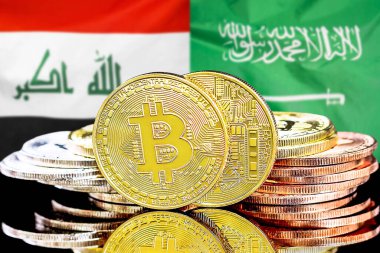 Irak ve Suudi Arabistan 'daki kripto para birimi ve engelleme teknolojisi yatırımcıları için kavram. Irak ve Suudi Arabistan bayrağının arka planında bitmadeni paralar.