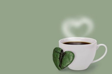 bir fincan kahve çekirdekleri. 