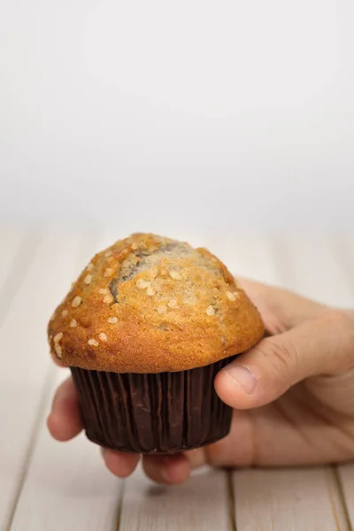 Muffins de arándanos sobre fondo blanco , —  Fotos de Stock