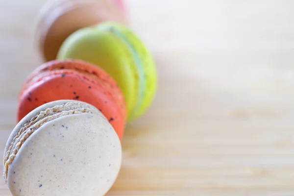 Galletas de macarrones dulces y coloridas — Foto de Stock