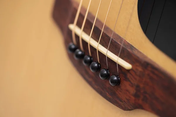 Gitarr är ett klassiskt instrument med linje. — Stockfoto