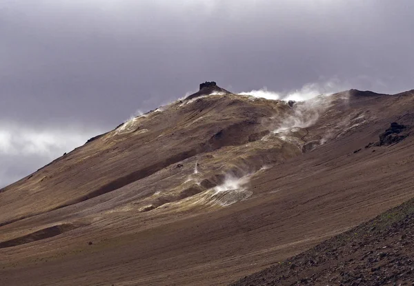 Haut de la Namafjall - zone géothermique dans le nord de l'Islande — Photo