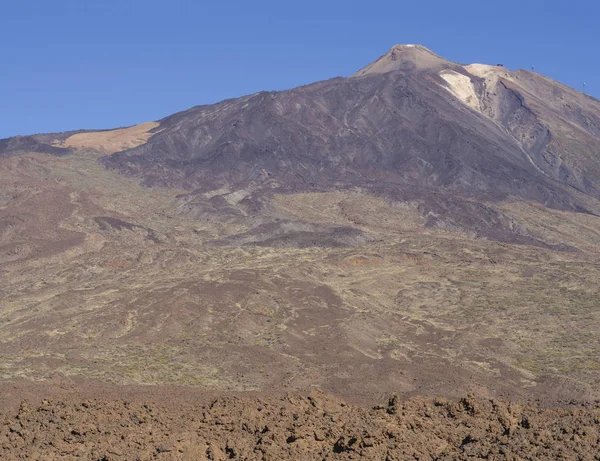 Vista sobre colorido volcán pico del teide la montaña española más alta — Foto de Stock