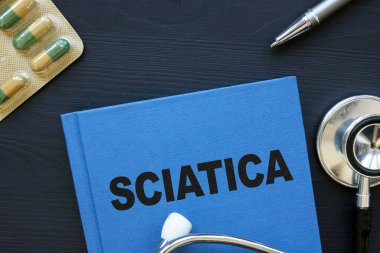 El yazısıyla yazılmış kelimeleri gösteren metin işareti Siyatik