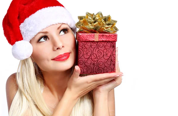Kerstmis vrouw met doos van de gift. Gelukkig blond meisje in Kerstman hoed — Stockfoto