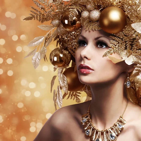 Christmas Fashion Girl with Decorated Hairstyle. Portrait — Stock Photo, Image