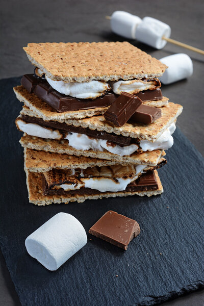 Свежий самодельный смор
 