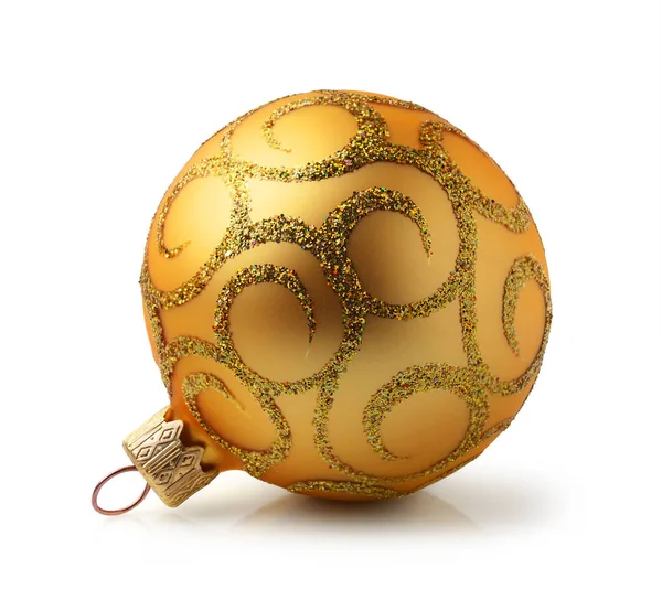 Χρυσή μπάλα Χριστουγεννιάτικη με στολίδι — Φωτογραφία Αρχείου