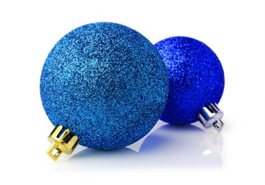 İki mavi parlak Noel topları