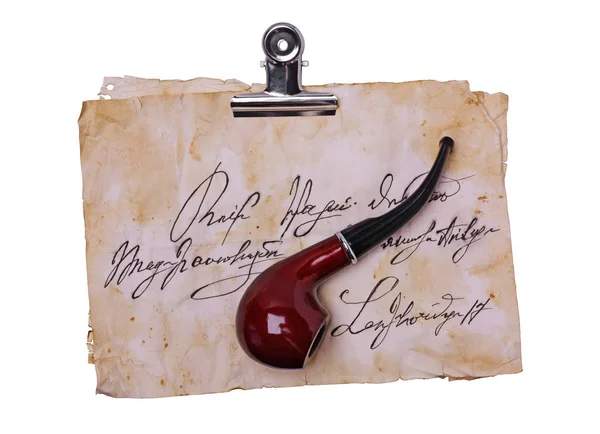 Staré dopisy s kovovou binder a hnědé kouření potrubí — Stock fotografie