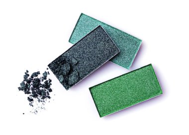 Yeşil parlak göz farı