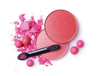 Ezilmiş allık ve göz farı aplikatör ile 