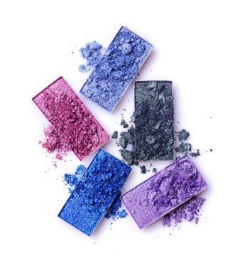 Renkli kaza göz farı makyaj kozmetik ürünü örnek olarak