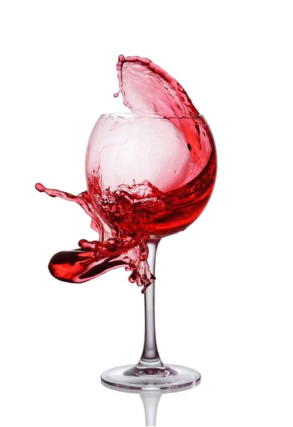 Úvodní červeného vína ve skle — Stock fotografie