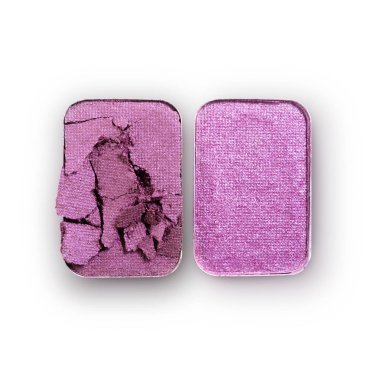 Lila ezilmiş göz farı için kozmetik ürünü örnek makyaj