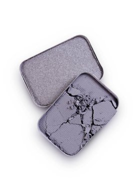 İçin gri ezilmiş göz farı makyaj kozmetik ürünü örnek