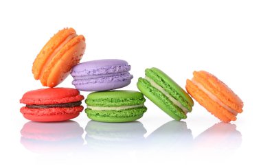 Fransız tatlı. Tatlı çok renkli macaroons veya macarons
