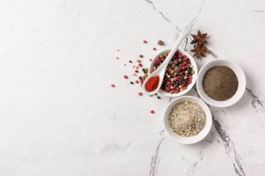 Lezzetli yemekler için baharat karışımı.